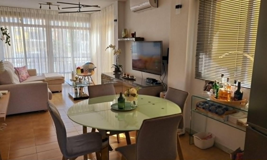 Revânzare - Apartament -
Torrevieja - Costa Blanca