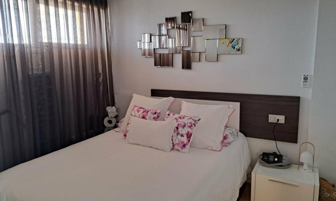 Revânzare - Apartament -
Torrevieja - Costa Blanca