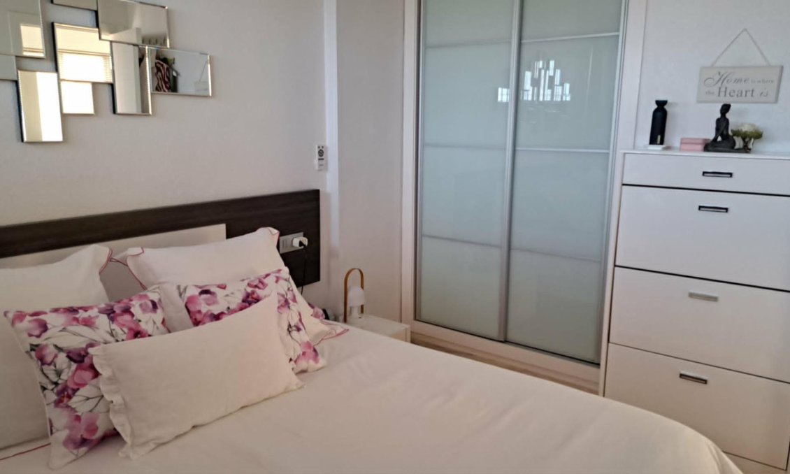Revânzare - Apartament -
Torrevieja - Costa Blanca