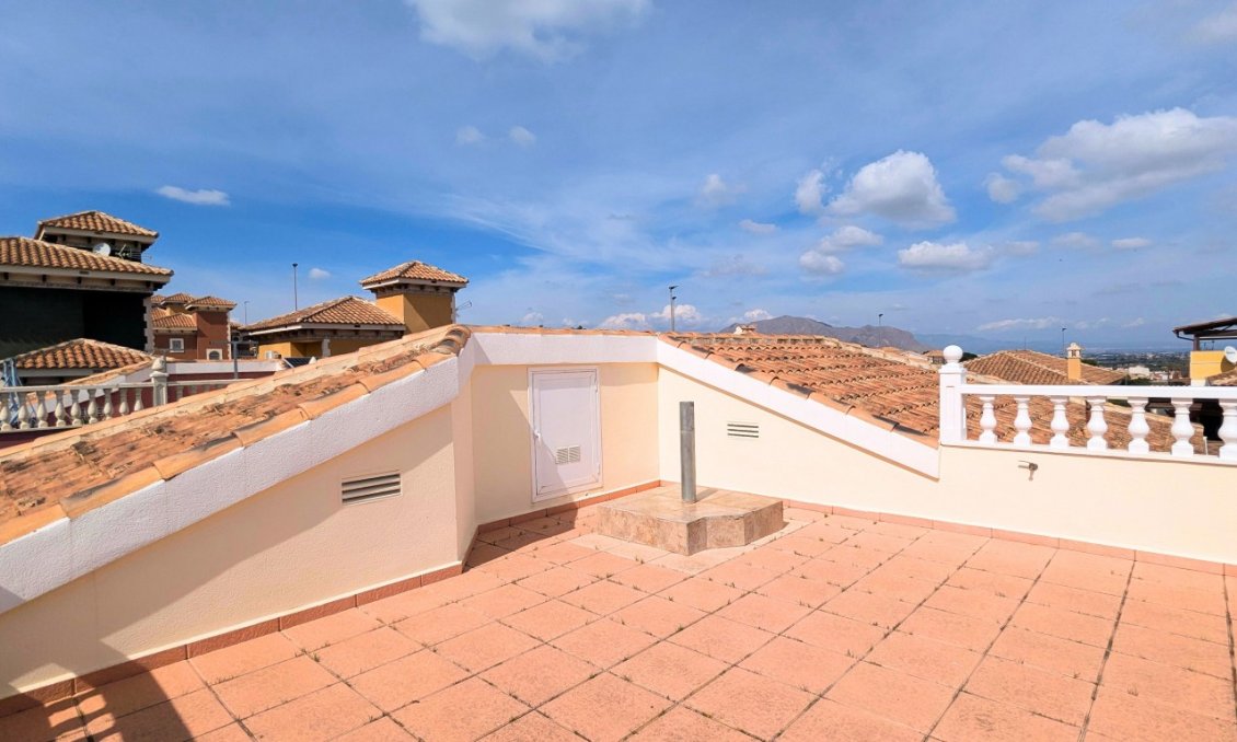 Revente - Villa -
Bigastro - Inland