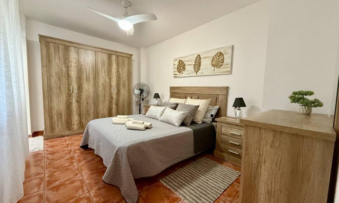 Segunda mano - Apartamento -
Torrevieja - Playa del Cura