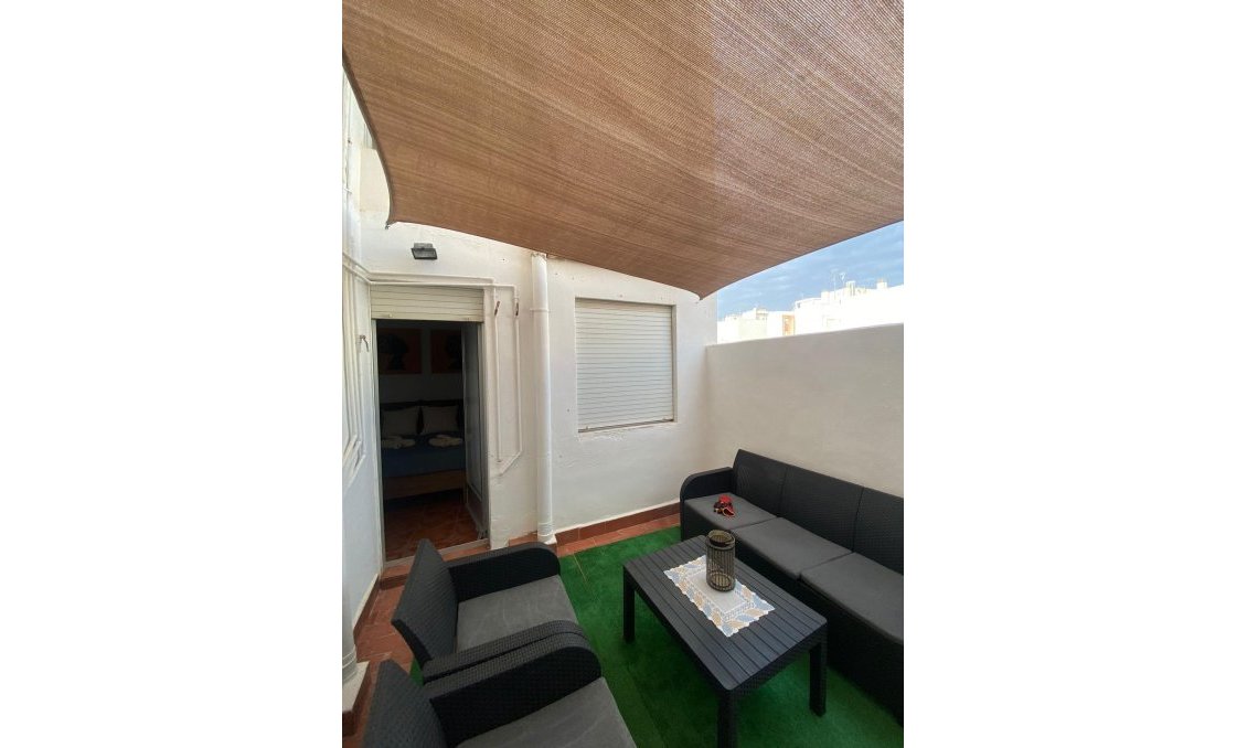Segunda mano - Apartamento -
Torrevieja - Playa del Cura