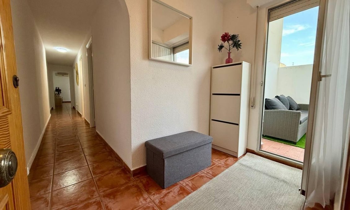 Segunda mano - Apartamento -
Torrevieja - Playa del Cura