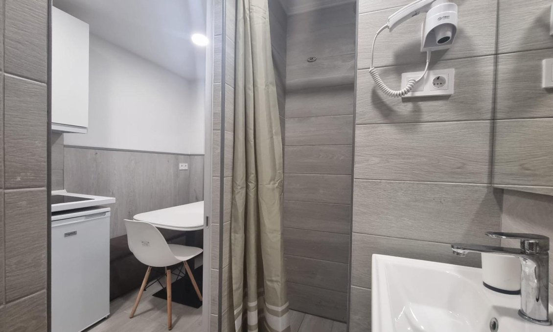 Resale - Apartment -
Torrevieja - Centro