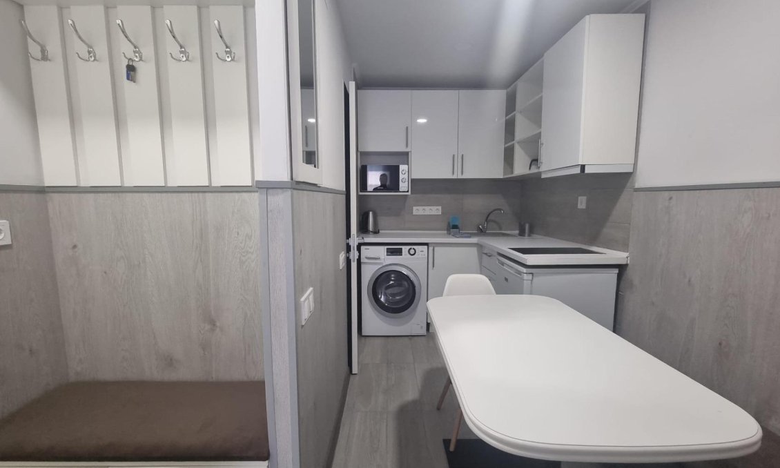 Resale - Apartment -
Torrevieja - Centro