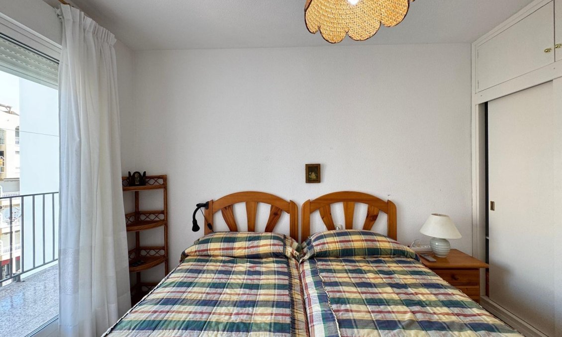 Revente - Appartement -
Torrevieja - Playa del Cura