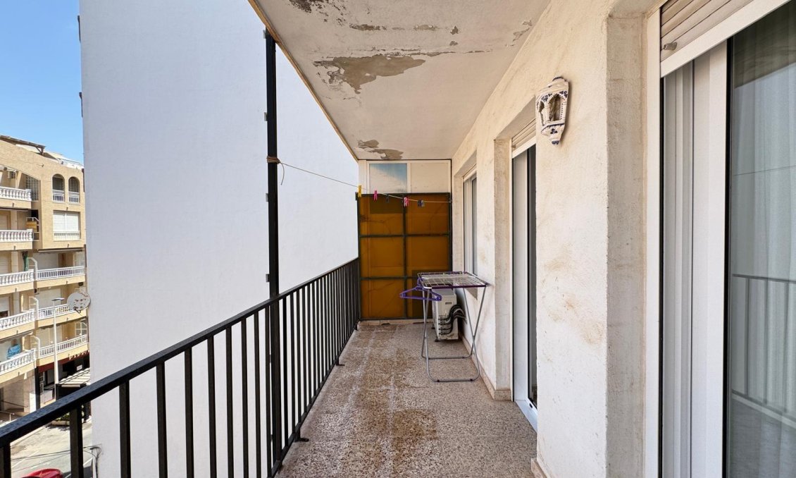 Revente - Appartement -
Torrevieja - Playa del Cura