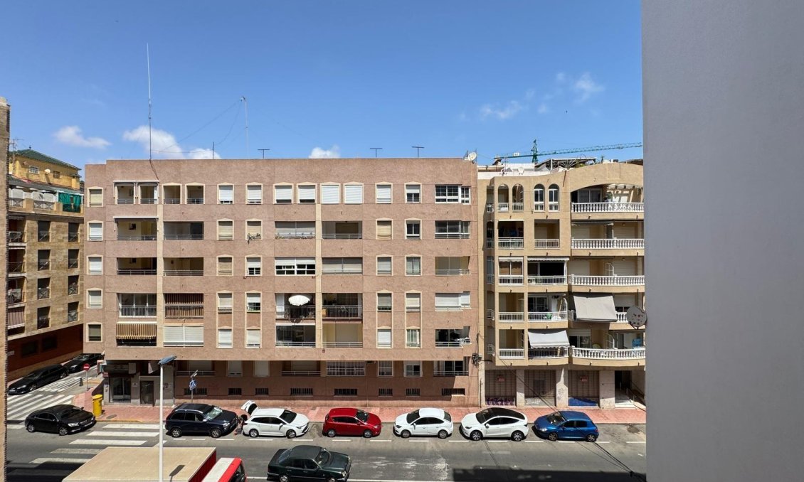 Revente - Appartement -
Torrevieja - Playa del Cura