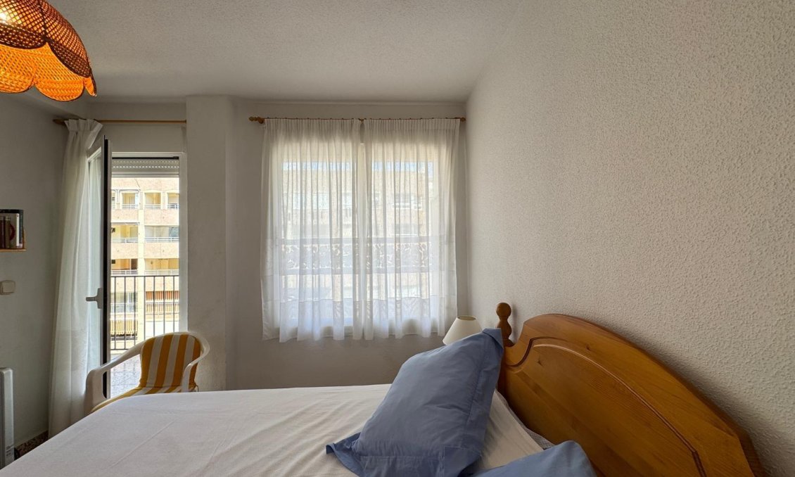 Revente - Appartement -
Torrevieja - Playa del Cura