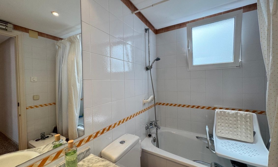 Revente - Appartement -
Torrevieja - Playa del Cura