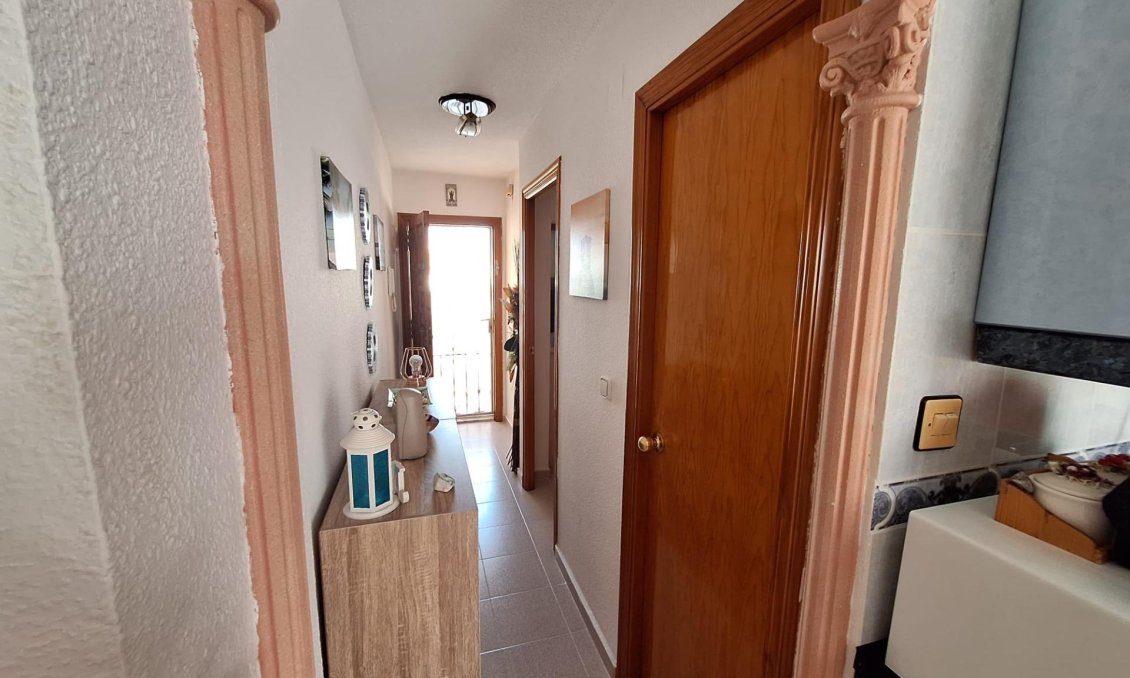Revente - Appartement -
Torrevieja - Nueva Torrevieja