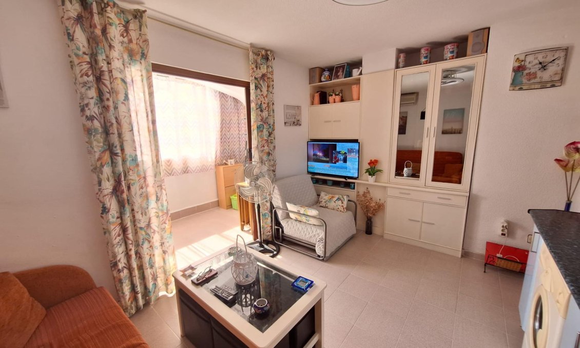 Revente - Appartement -
Torrevieja - Nueva Torrevieja
