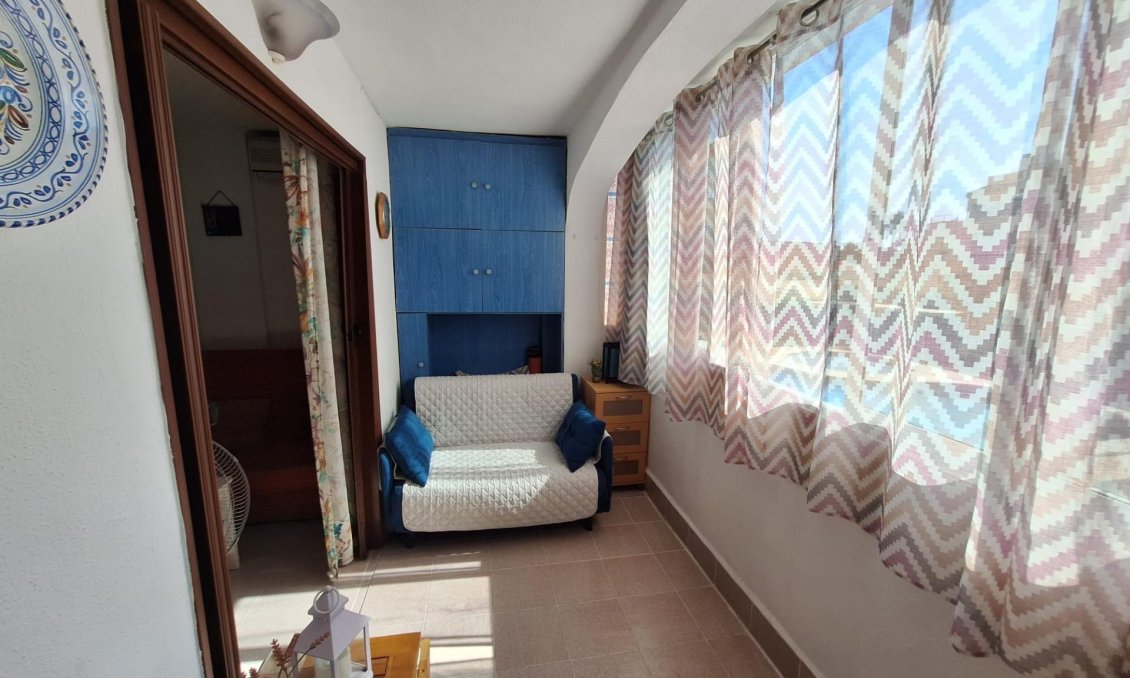 Revente - Appartement -
Torrevieja - Nueva Torrevieja
