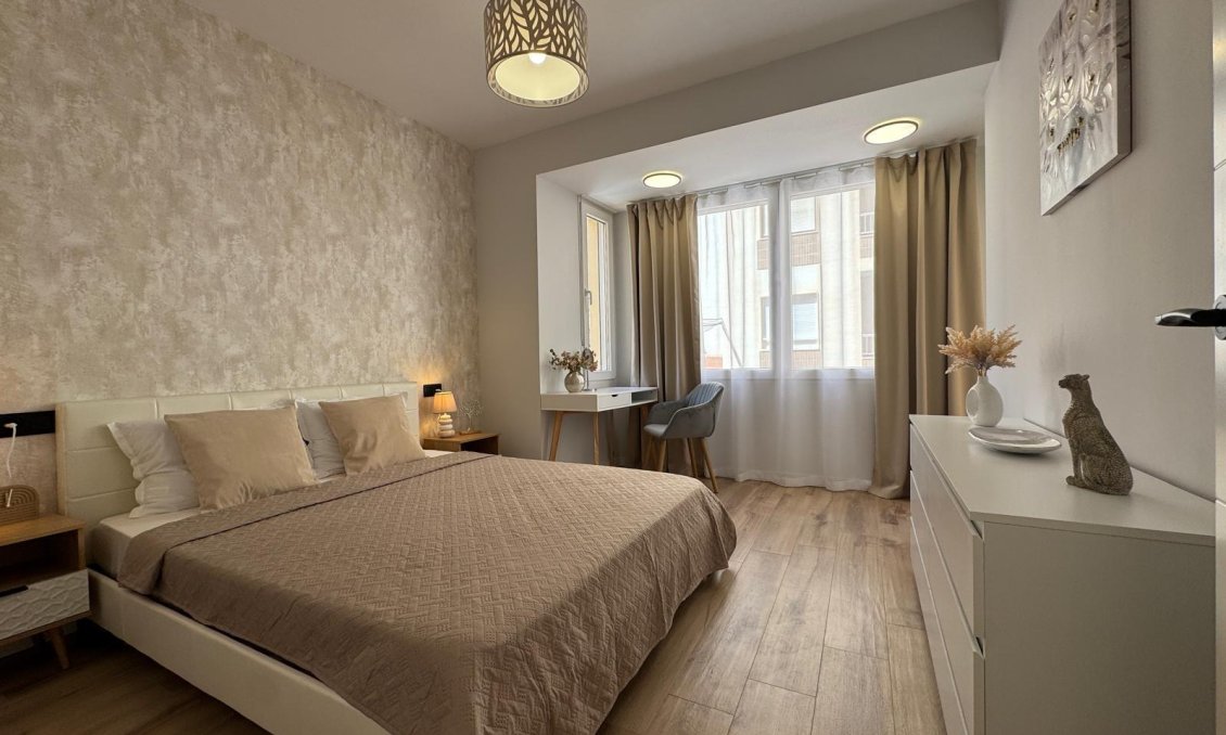 Segunda mano - Apartamento -
Torrevieja - Playa del Cura
