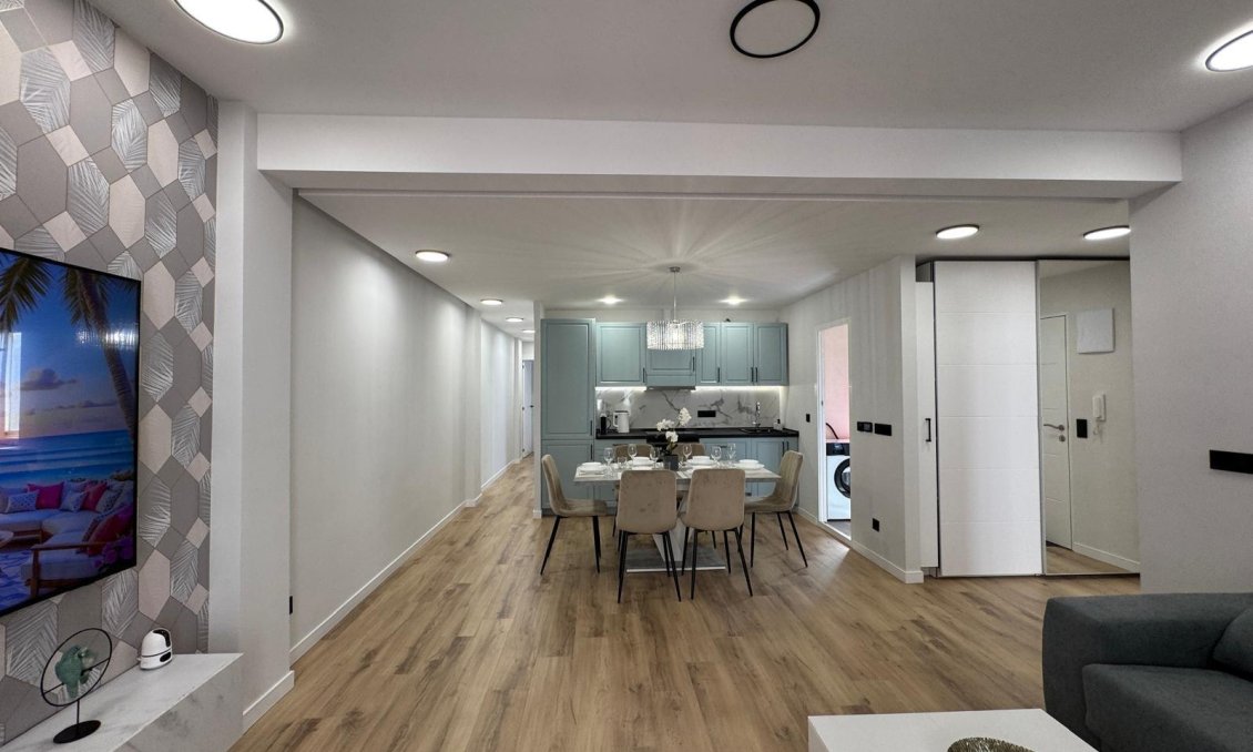 Segunda mano - Apartamento -
Torrevieja - Playa del Cura
