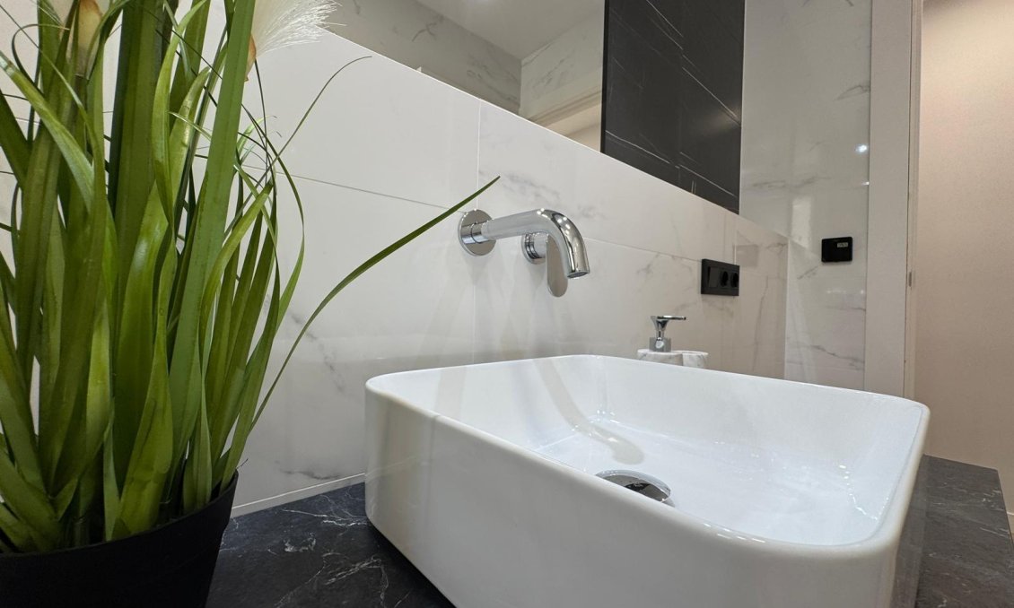 Segunda mano - Apartamento -
Torrevieja - Playa del Cura