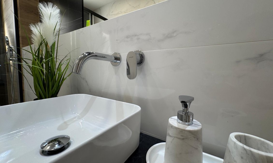 Segunda mano - Apartamento -
Torrevieja - Playa del Cura