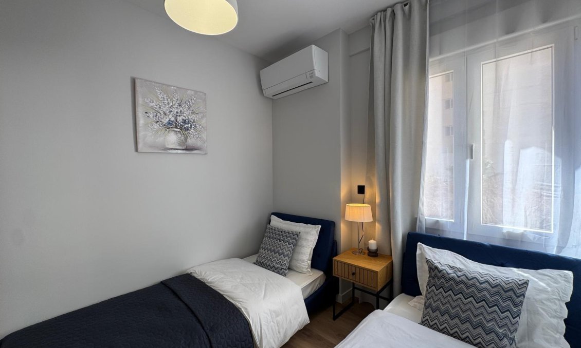 Segunda mano - Apartamento -
Torrevieja - Playa del Cura
