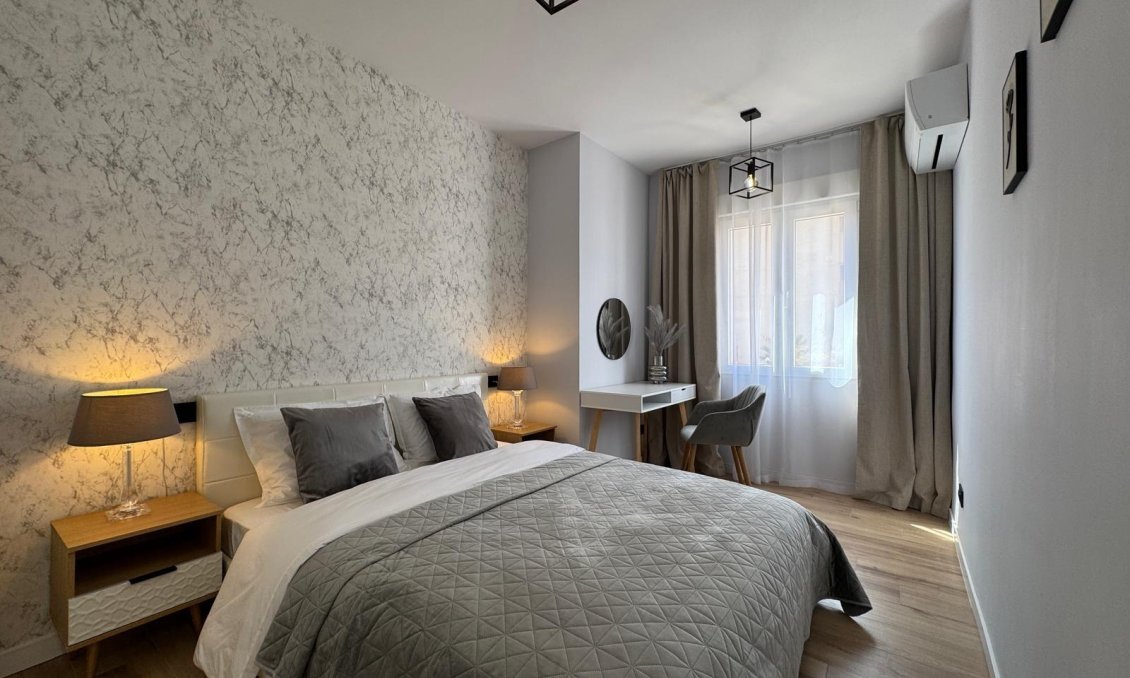 Segunda mano - Apartamento -
Torrevieja - Playa del Cura