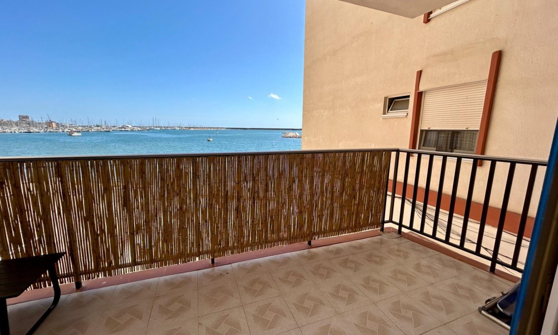 Wiederverkauf - Wohnung -
Torrevieja - Acequion