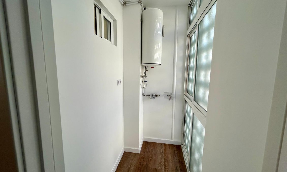 Wiederverkauf - Wohnung -
Torrevieja - Acequion