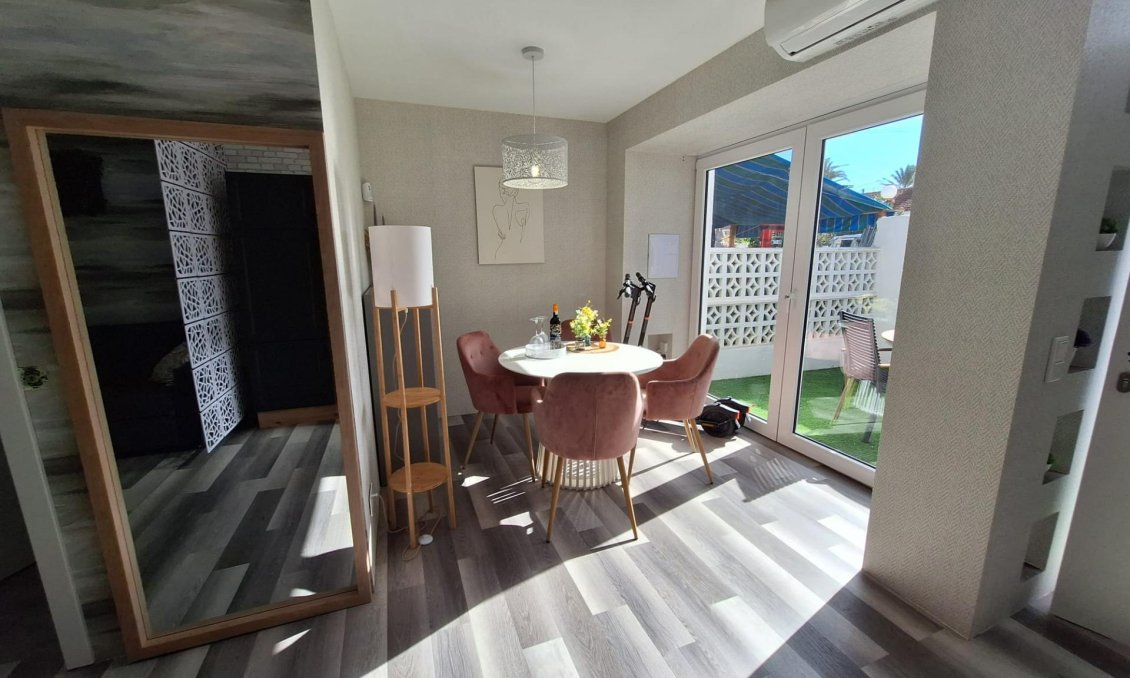 Használt Ingatlanok - Apartman -
Torrevieja - Torretas
