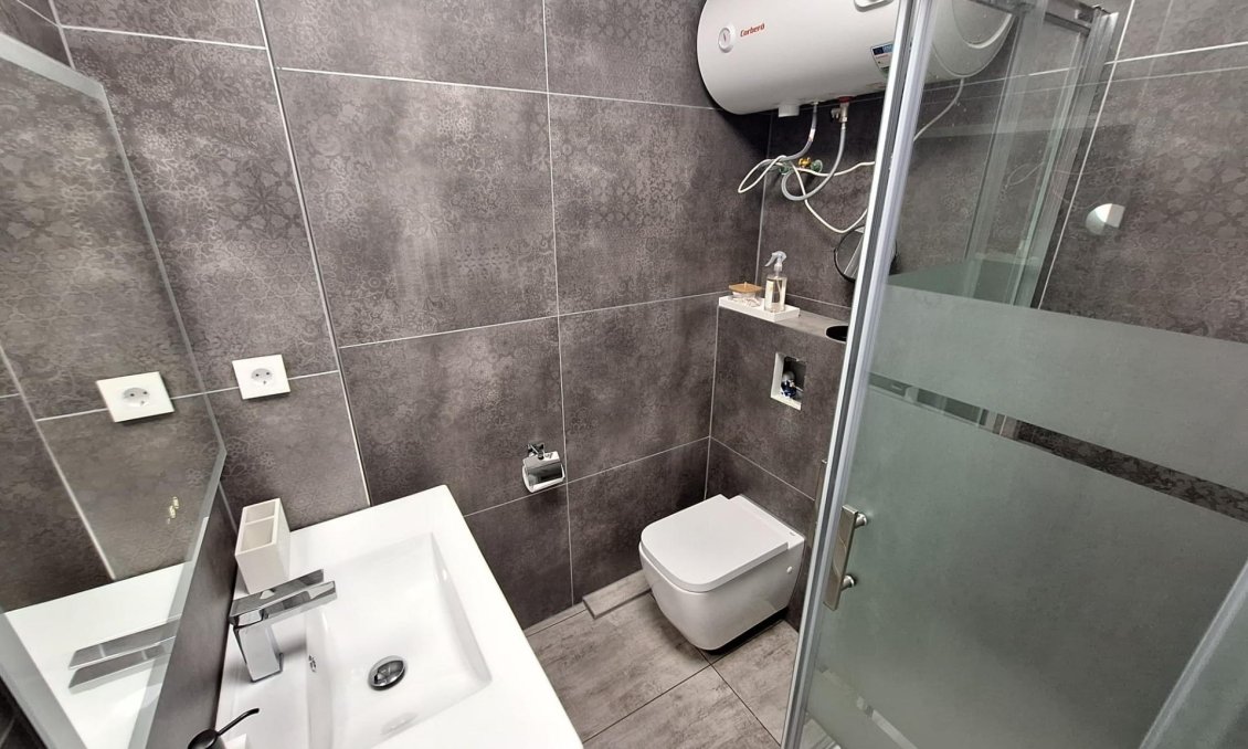 Használt Ingatlanok - Apartman -
Torrevieja - Torretas