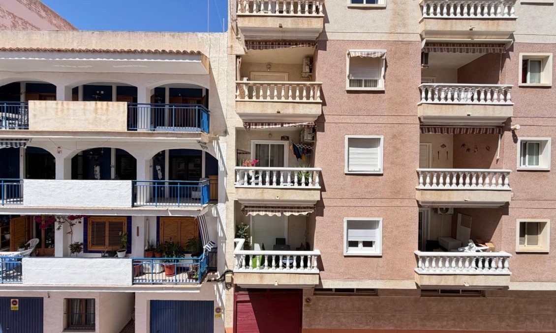 Resale - Apartment -
Torrevieja - Playa del Cura