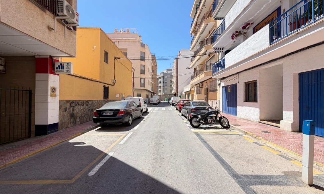 Resale - Apartment -
Torrevieja - Playa del Cura