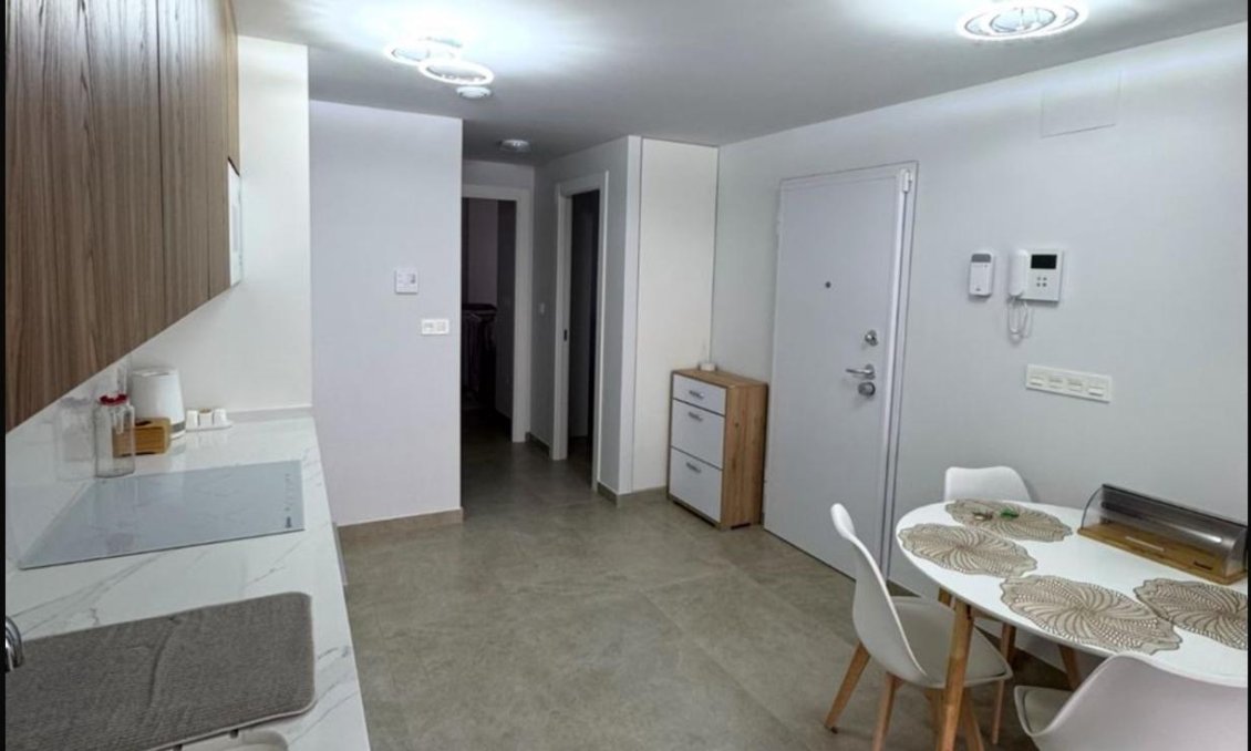 Resale - Apartment -
Torrevieja - Playa del Cura