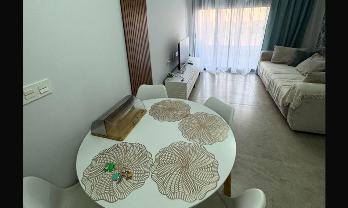 Resale - Apartment -
Torrevieja - Playa del Cura