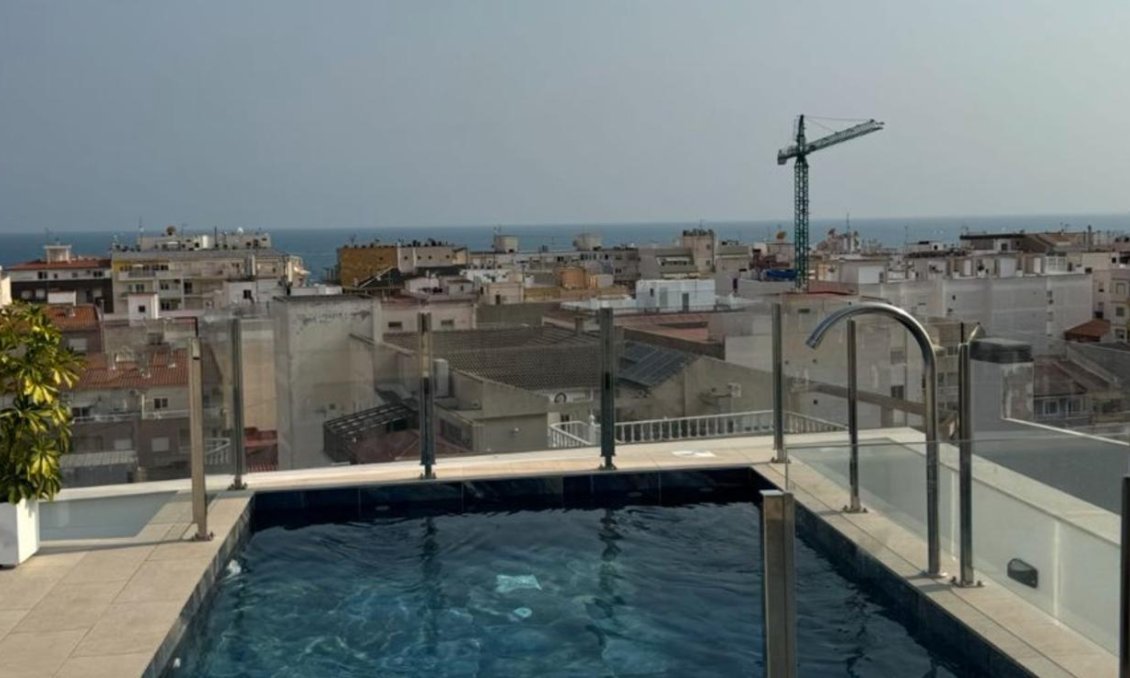 Resale - Apartment -
Torrevieja - Playa del Cura