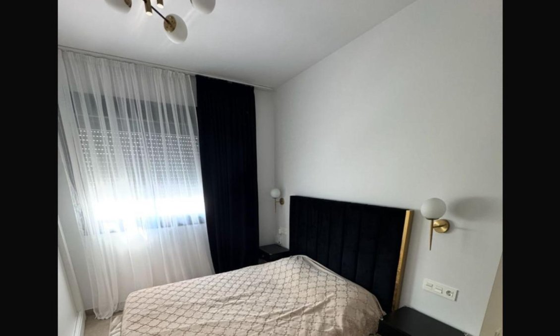 Resale - Apartment -
Torrevieja - Playa del Cura