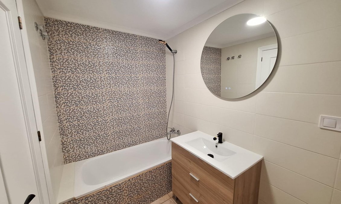 Revente - Bungalow -
Torrevieja - Sector 25