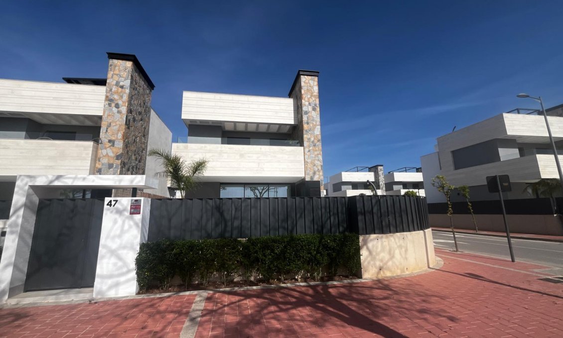 Revente - Villa -
Torre Pacheco - Inland