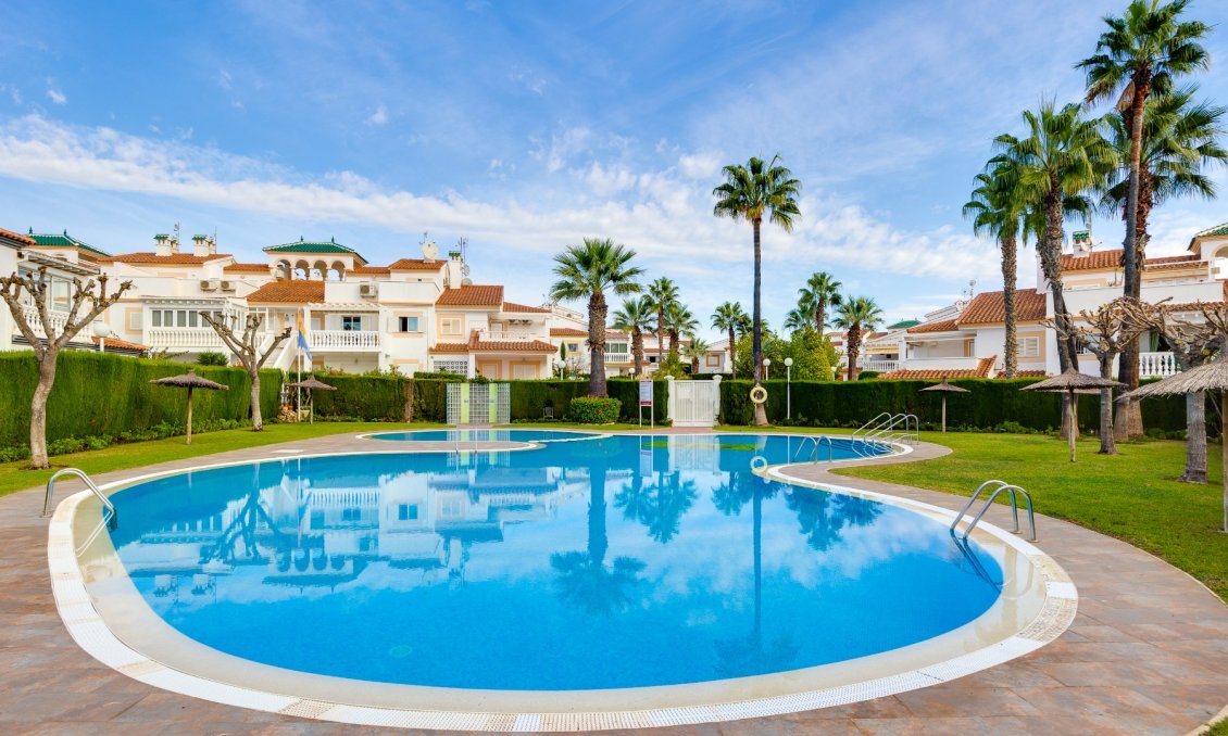 Revente - Appartement -
Orihuela Costa - Costa Blanca