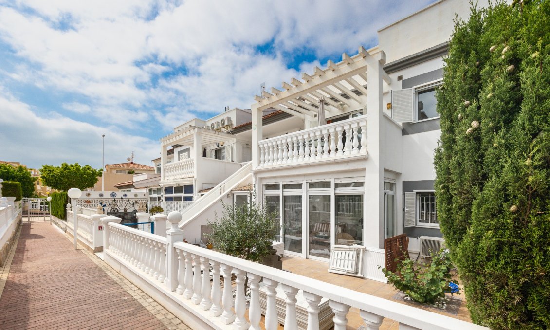 Revente - Appartement -
Orihuela Costa - Costa Blanca