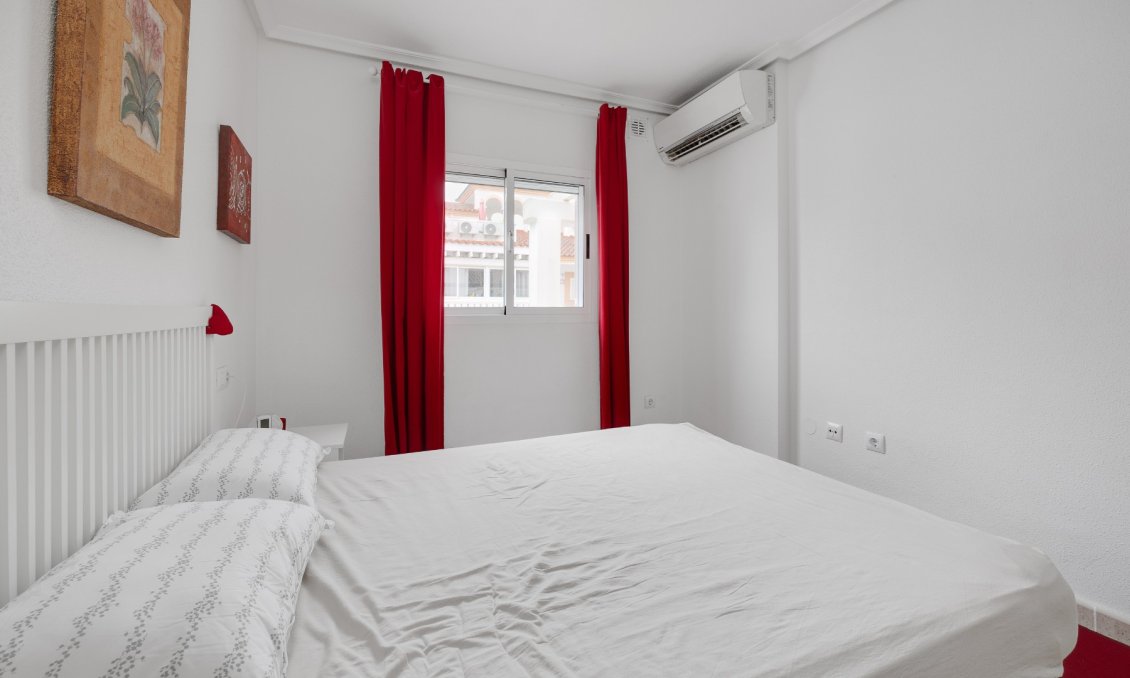 Revente - Appartement -
Orihuela Costa - Costa Blanca