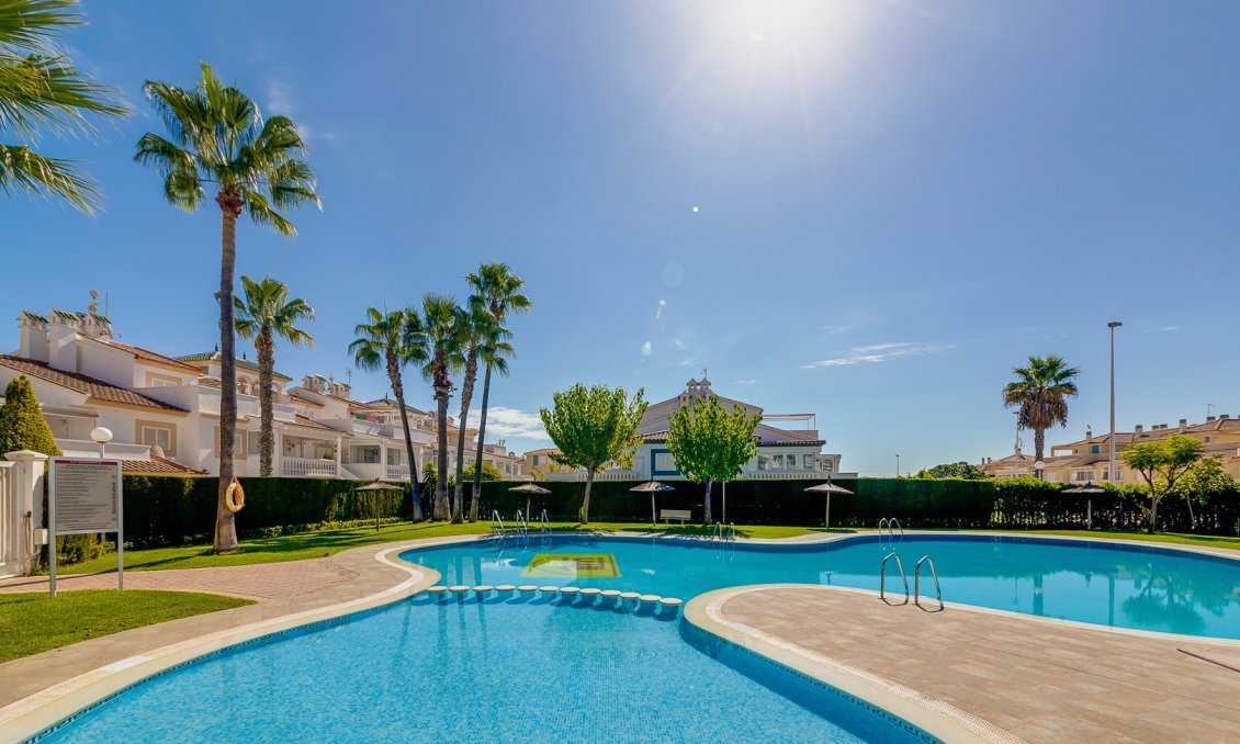 Revente - Appartement -
Orihuela Costa - Costa Blanca