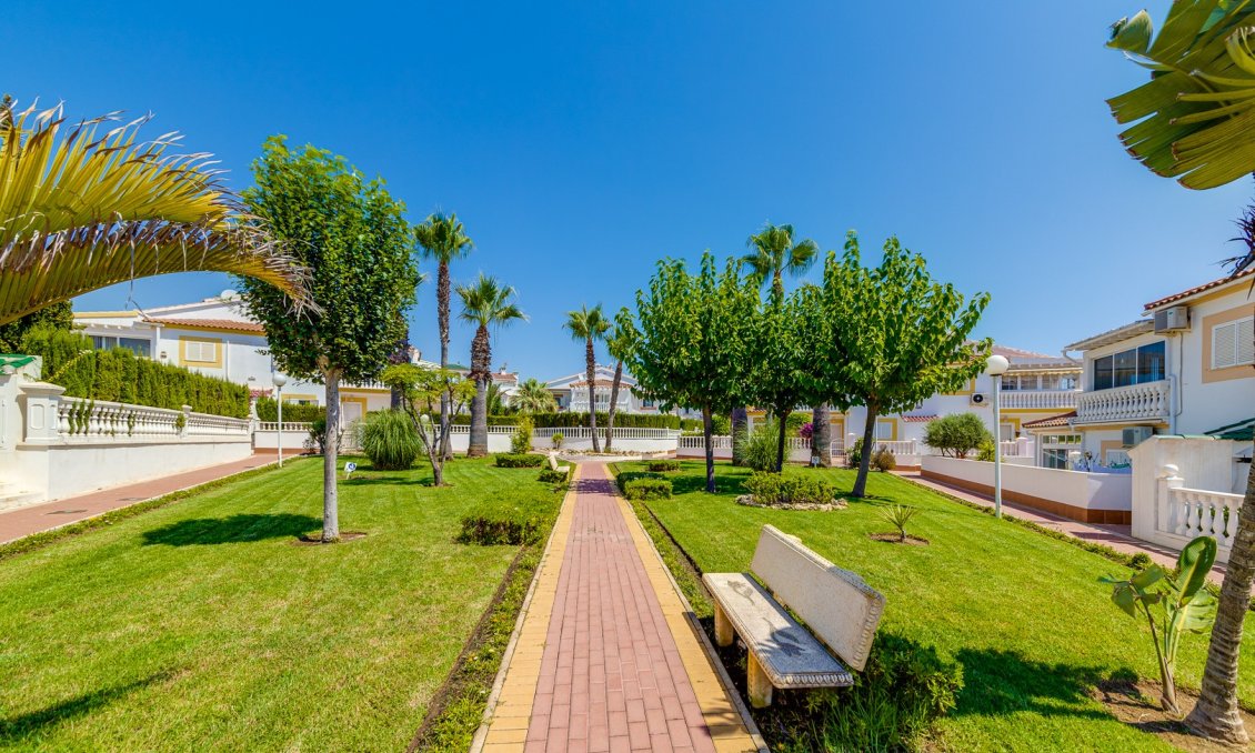 Revente - Appartement -
Orihuela Costa - Costa Blanca