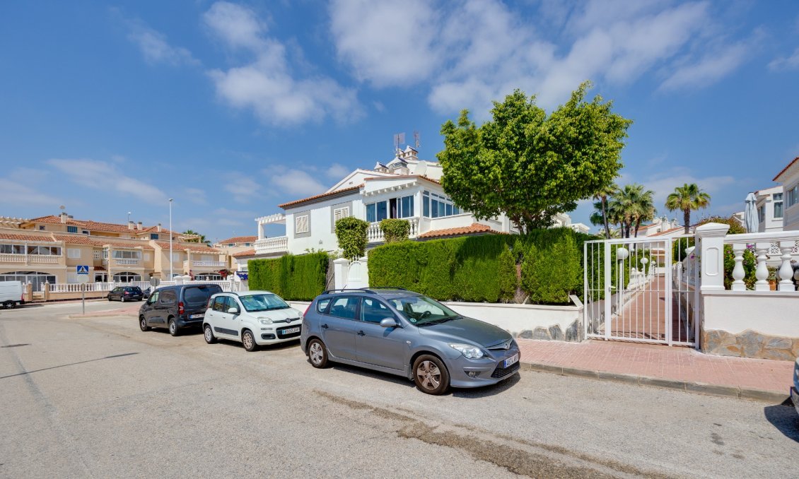 Revente - Appartement -
Orihuela Costa - Costa Blanca
