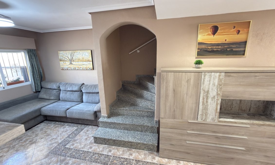 Revente - Maison de ville -
La Zenia - Costa Blanca
