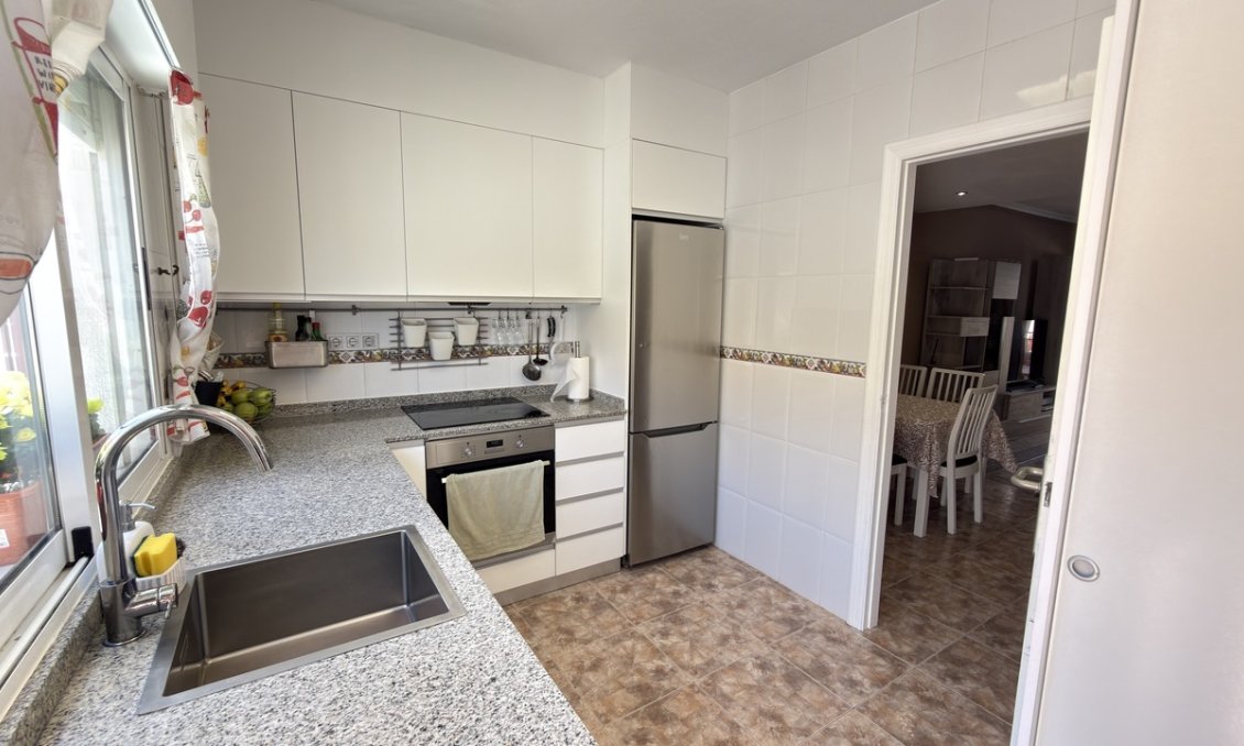 Revente - Maison de ville -
La Zenia - Costa Blanca