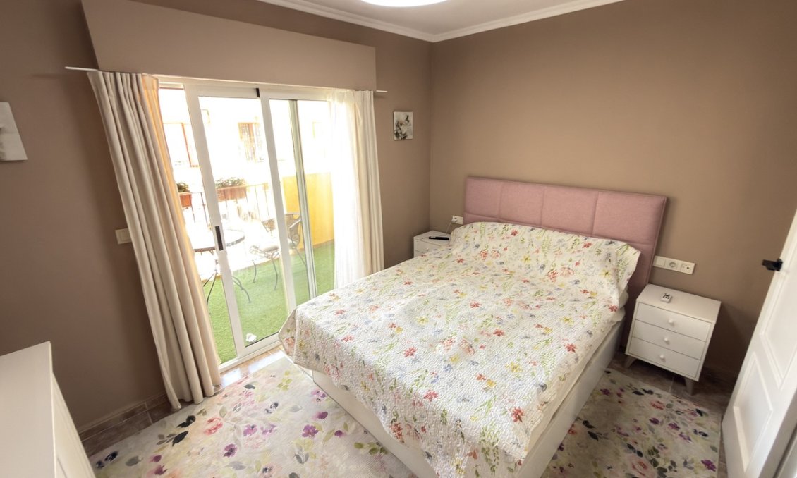Revente - Maison de ville -
La Zenia - Costa Blanca