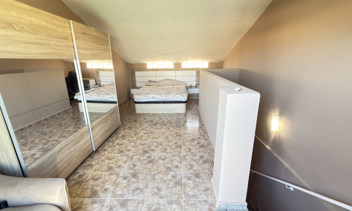 Revente - Maison de ville -
La Zenia - Costa Blanca