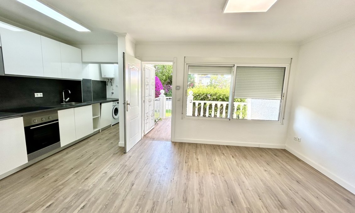 Revente - Appartement -
Villamartin - Costa Blanca