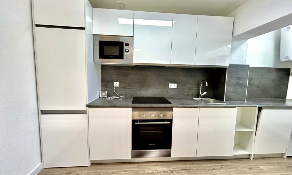Revente - Appartement -
Villamartin - Costa Blanca