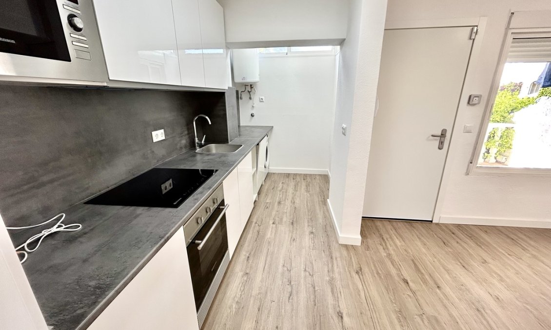 Revente - Appartement -
Villamartin - Costa Blanca
