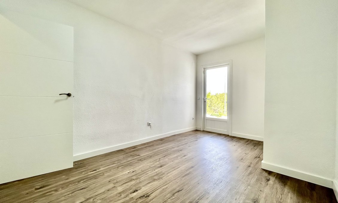 Revente - Appartement -
Villamartin - Costa Blanca