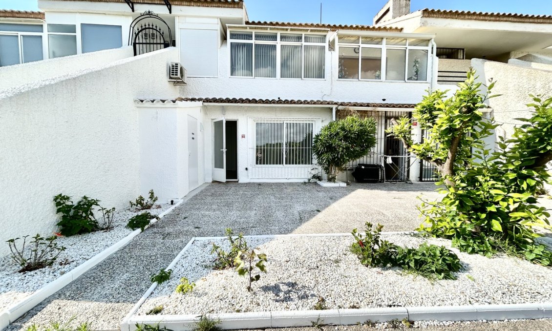 Revente - Appartement -
Villamartin - Costa Blanca